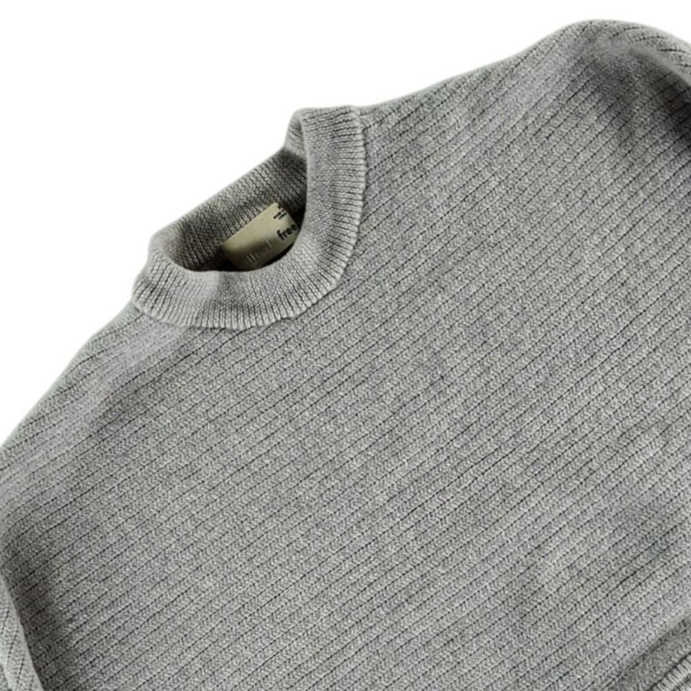 Wilfred Free Sweater Womens M 100% Merino Wool Gray Cropped Cape Dolman Knit